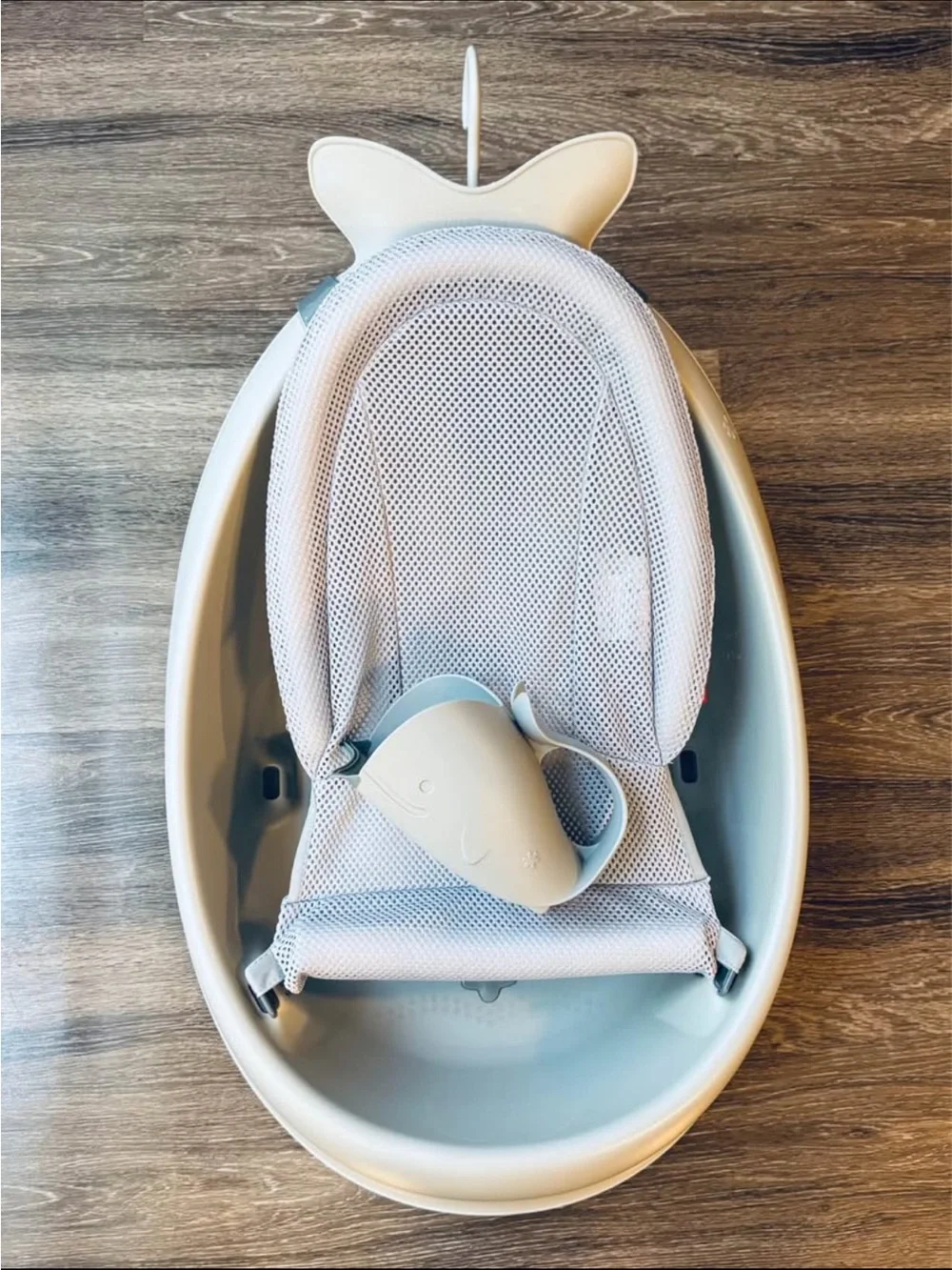 Skip Hop MOBY bath tub and rinse cup